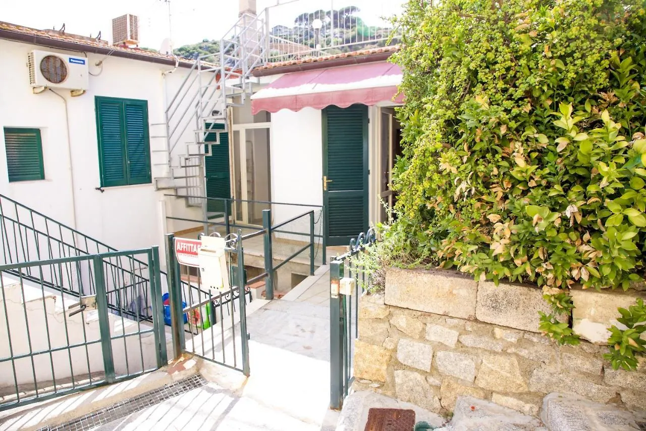 Loft Seccheto Sul Mare公寓 0*,  意大利